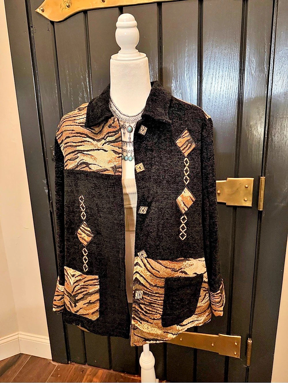 Studio Works Women's Embroidered Patchwork Black & Brown Animal Print Shacket Lg